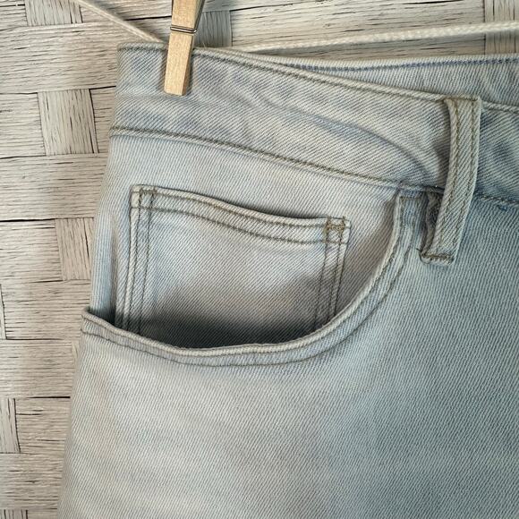 Ava & Viv Womens Shorts Cutoff high rise Midi Light Wash Pockets Western Plus Sz - Picture 4 of 13